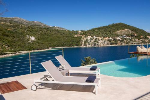 Villa Anthelia-idyllic View And Private Access To The Sea