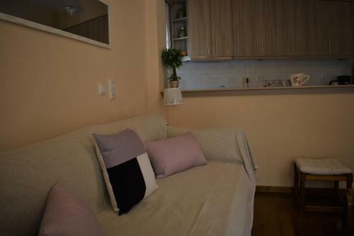 Irinis House