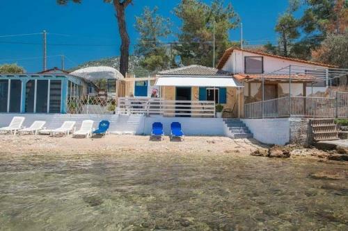Julie's Hermes House