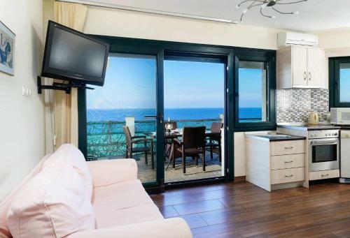 Giotas Sea View Apartment