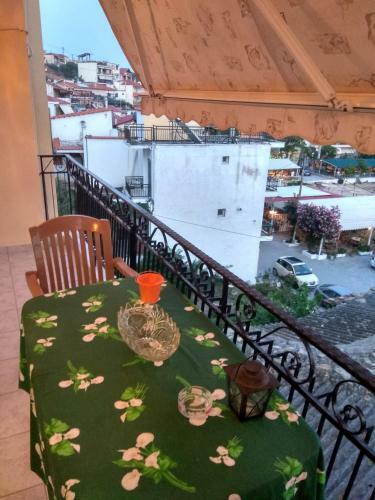 Leoni Apartment