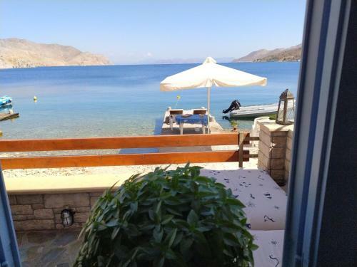 Symi . Villa Calme (sur La Mer).