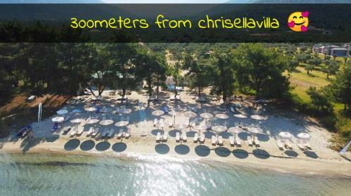 Chrisella Villa