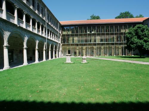 Hotel Parador De Santo Estevo
