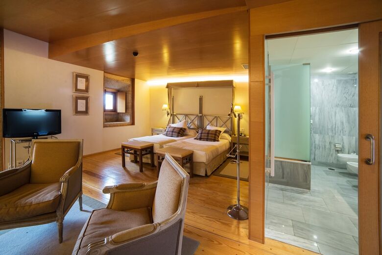 Hotel Parador De Santo Estevo