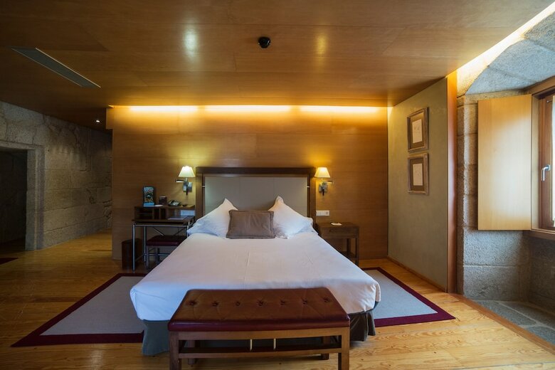 Hotel Parador De Santo Estevo