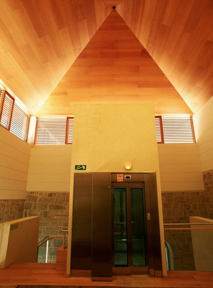 Hotel Parador De Santo Estevo