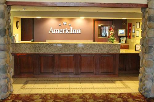 Hotel Americinn Of Grimes