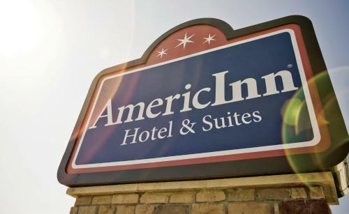 Hotel Americinn Of Grimes