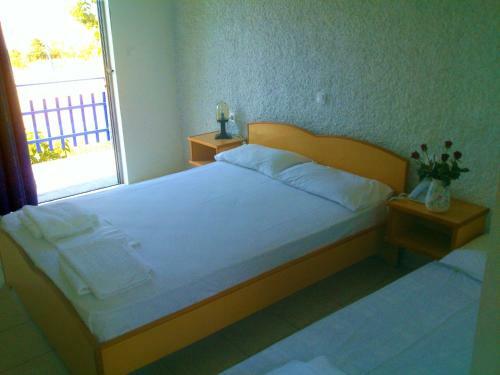 Hotel Aetos Beach Bungalows