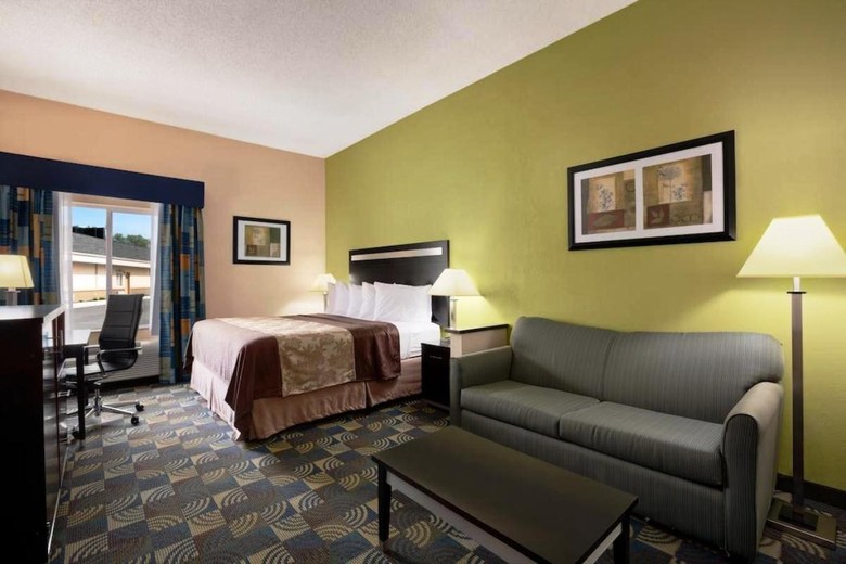 Hotel Days Inn And Suites Glenmont/albany