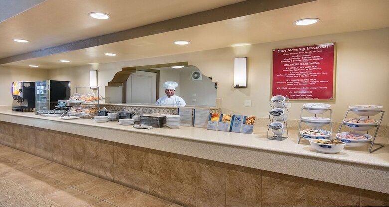 Best Western San Dimas Hotel & Suites