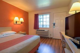 Motel 6 Los Angeles - San Dimas