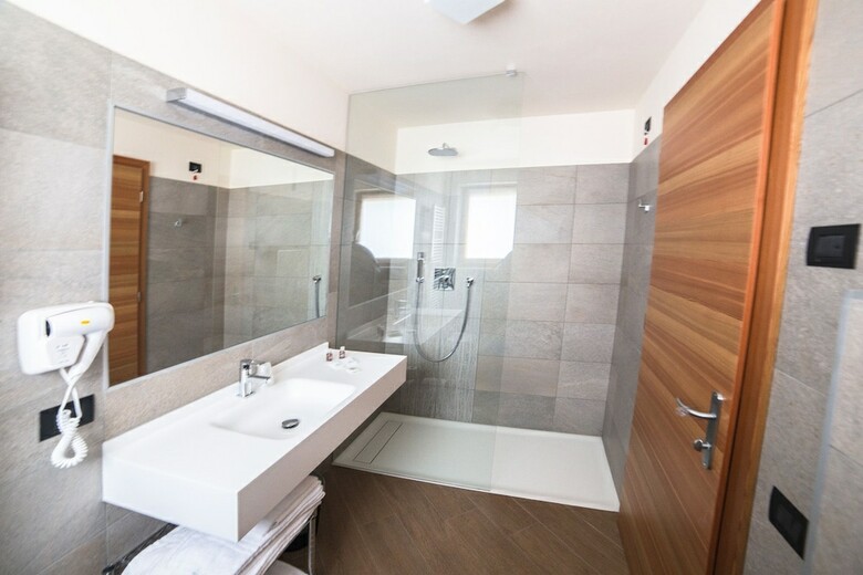 Hotel Garn� Paradisi