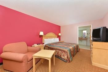 Motel America's Best Value Inn - Lake Park