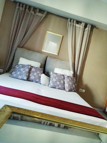 Apartment In The City Center