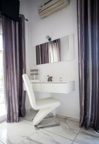Diogenis Luxury Apartment Sea View