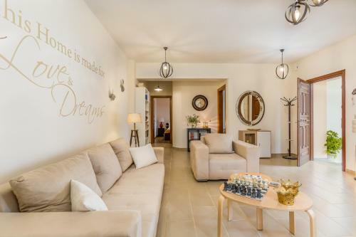 Olive Grove Apartment