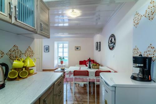 Niki's Traditional House