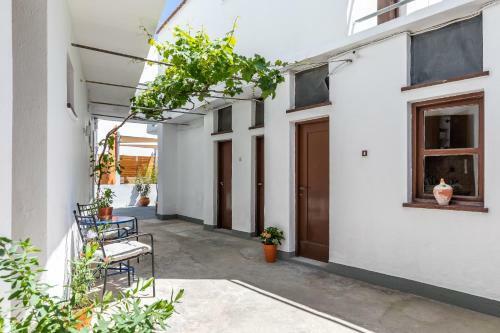 Apartamento Uncle John's Guesthouse