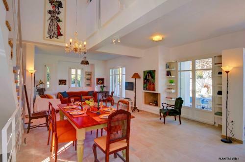 Planitas Villas