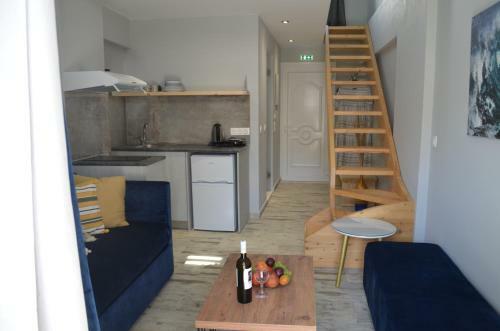 Apartamento Kastro Luxury Studios And Mezonette