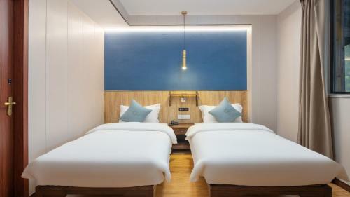Floral Hotel Wuxi Chanfeng Xiaozhu Lingshan Town