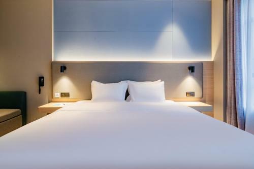 Holiday Inn Express Xi'an High Tech Zone North, An Ihg Hotel