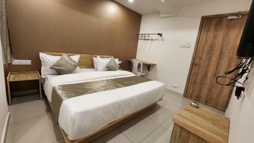 Hotel Nova Shine