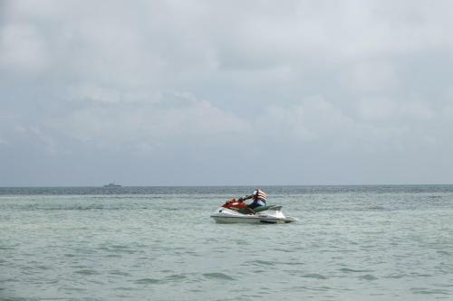 Hotel Brindavan Beach Resort