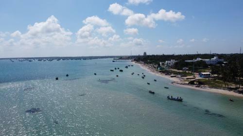 Hotel Brindavan Beach Resort