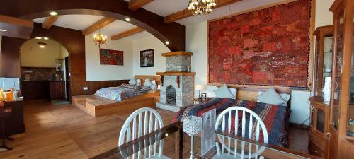 Ratananjali, Luxury 3bhk Mountain Villa, Hartola, Mukteshwar