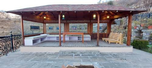 Ratananjali, Luxury 3bhk Mountain Villa, Hartola, Mukteshwar