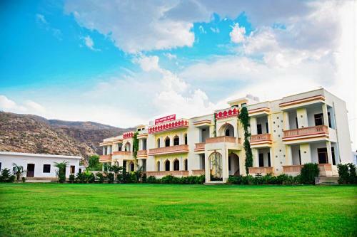 Hotel Resorts The Sunrise