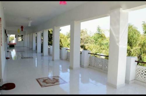 Hotel Chand Residency & Restaurant