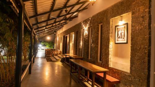 Hotel Green Valley Sports Club