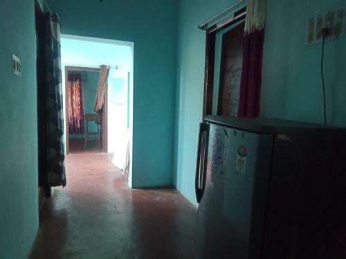 Hostal Room In Guest Room - Room For Un Married Couples
