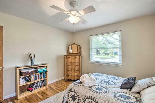 Cozy Pensacola Home With Yard 3 Mi To Downtown