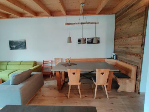Apartamento Traumhafter Seeblick: Ferienwohnung "am Atoll"