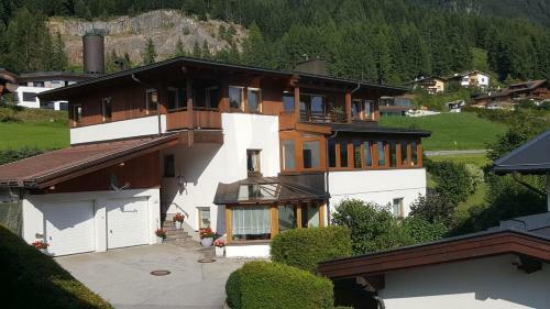 Apartamento Ferienwohnungen Regina Unger