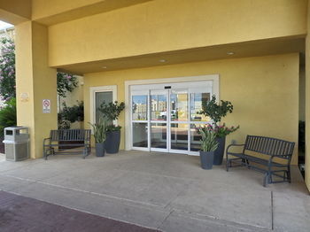 Motel Pearsall Inn And Suites