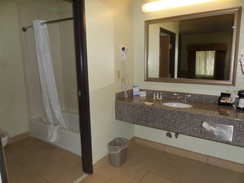 Motel Pearsall Inn And Suites