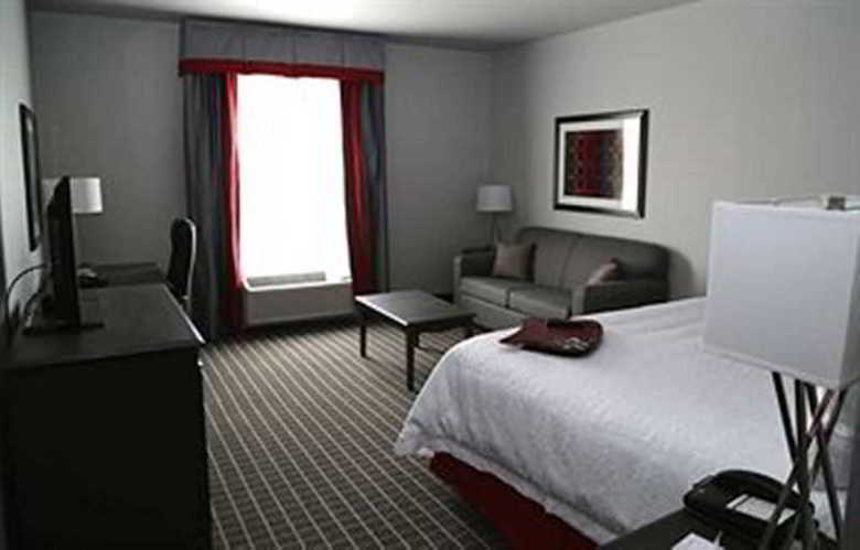 Posada Hampton Inn Pearsall