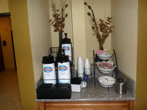 Hotel Baymont Inn & Suites