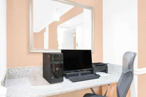 Hotel Baymont Inn & Suites