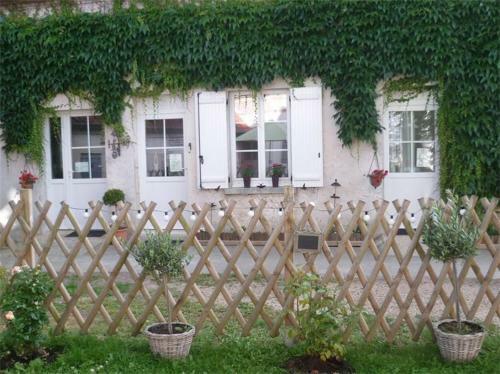 Bed & Breakfast Une Chambre � La Campagne