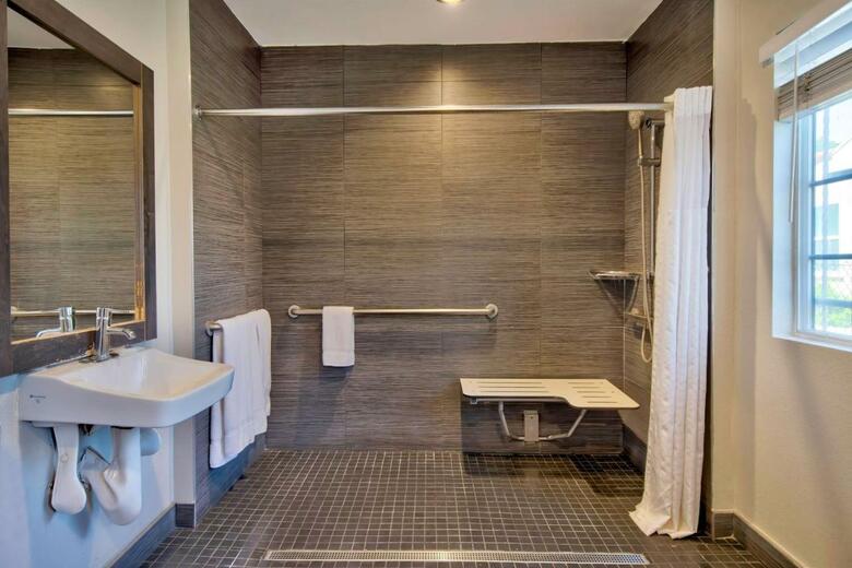 Motel Rodeway Inn And Suites Rosemead