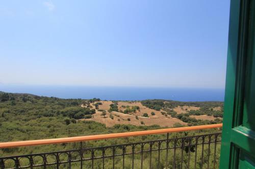 Iliobasilema Studios And Apartment