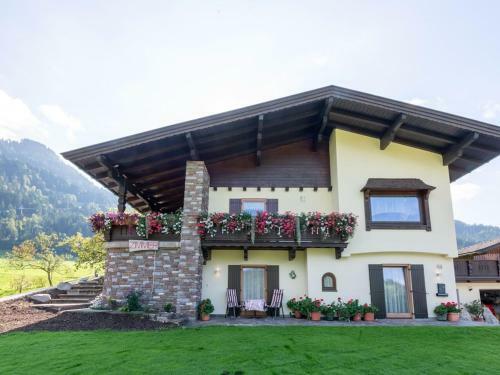 Idyllic Apartment In Tyrol With Garden