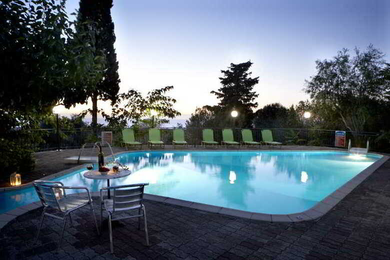 Aparthotel Dafnoudi Hotel Apartments